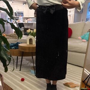 Vintage Amy Byer Black velvet Maxi Skirt with satin Bow
